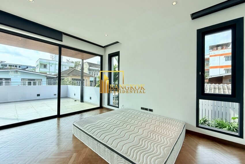 27616 Image-19