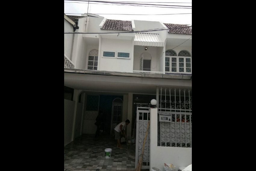 8781 Image-01