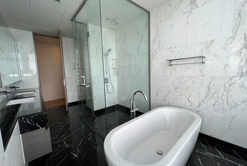 11801 Image-11
