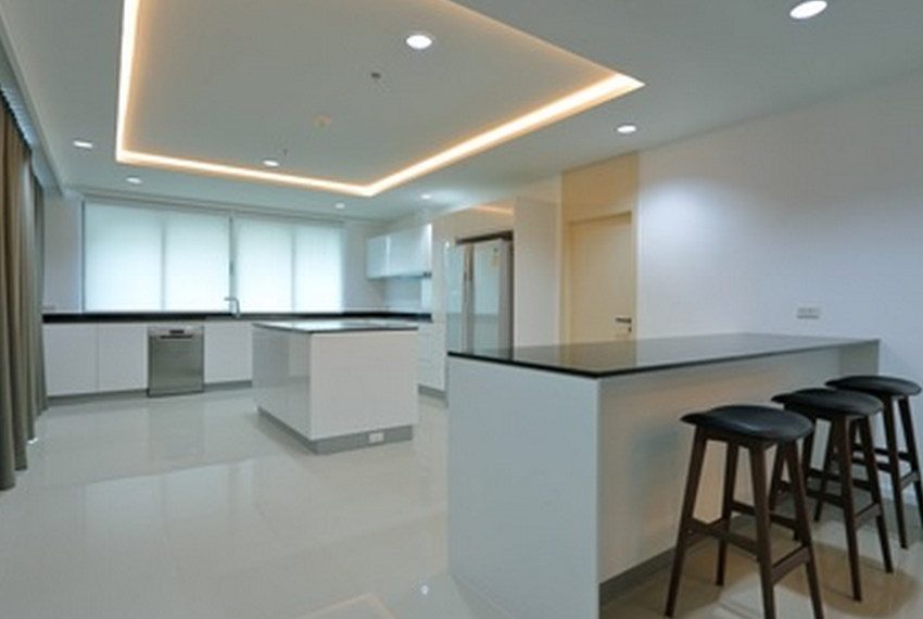 20733 Image-04
