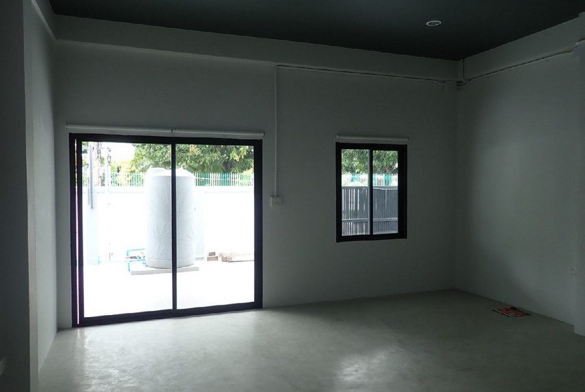 27717 Image-07