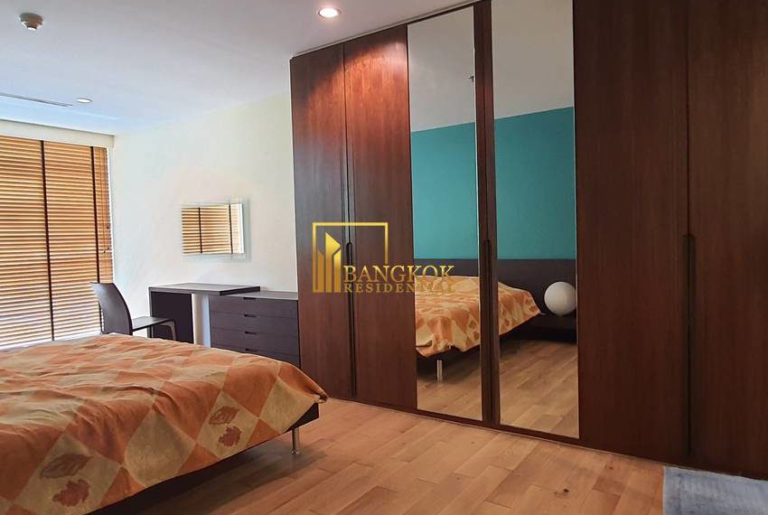 2 bedroom condo silom The Legend Saladaeng 12823 image-12