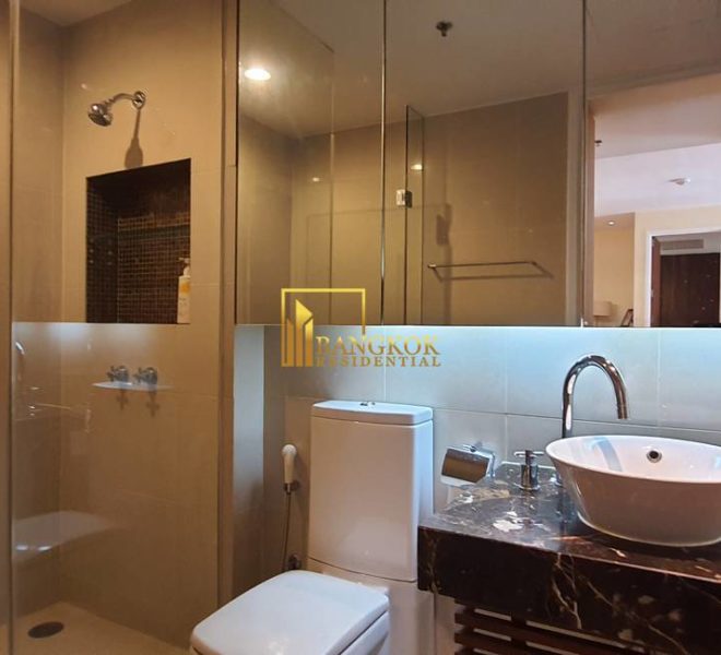 2 bedroom condo silom The Legend Saladaeng 12823 image-17
