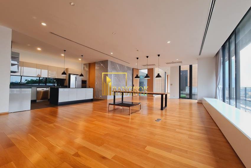 4 bed penthouse sukhumvit 26 Vana Residence 20742 image-02