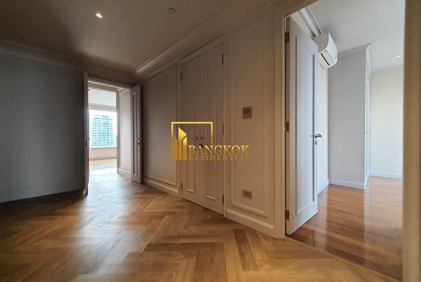 renovated 4 bed condo for rent Hampton thonglor 12529 image-13