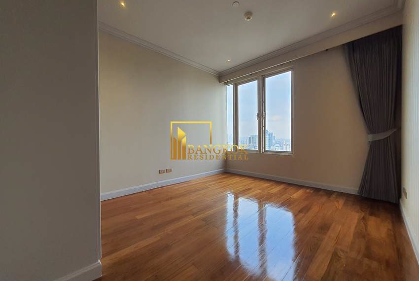 renovated 4 bed condo for rent Hampton thonglor 12529 image-21