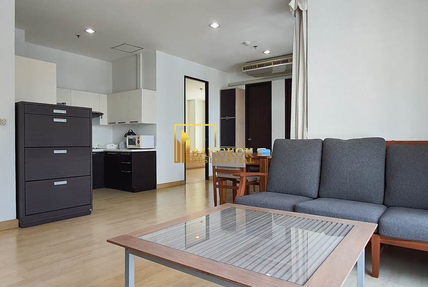 2 bed condo near asoke bts Citi Smart 11052 image-02