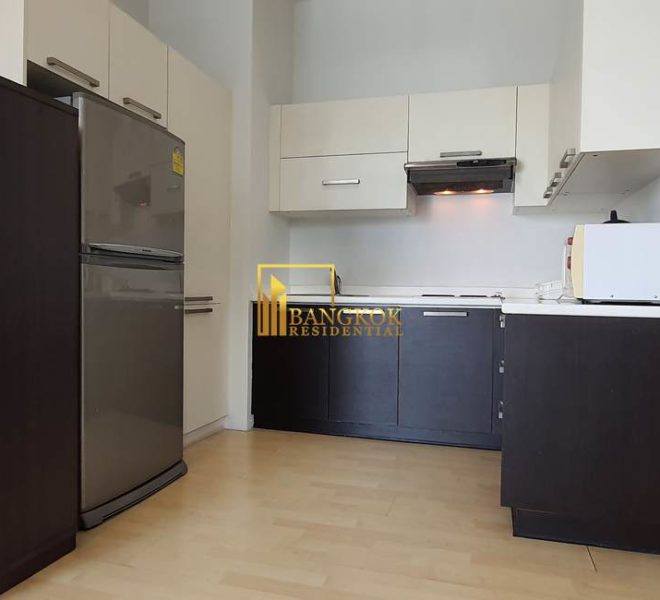 2 bed condo near asoke bts Citi Smart 11052 image-03