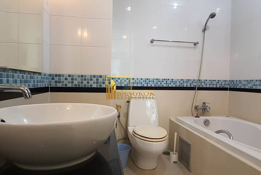 2 bed condo near asoke bts Citi Smart 11052 image-10