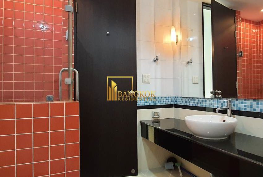 2 bed condo near asoke bts Citi Smart 11052 image-11