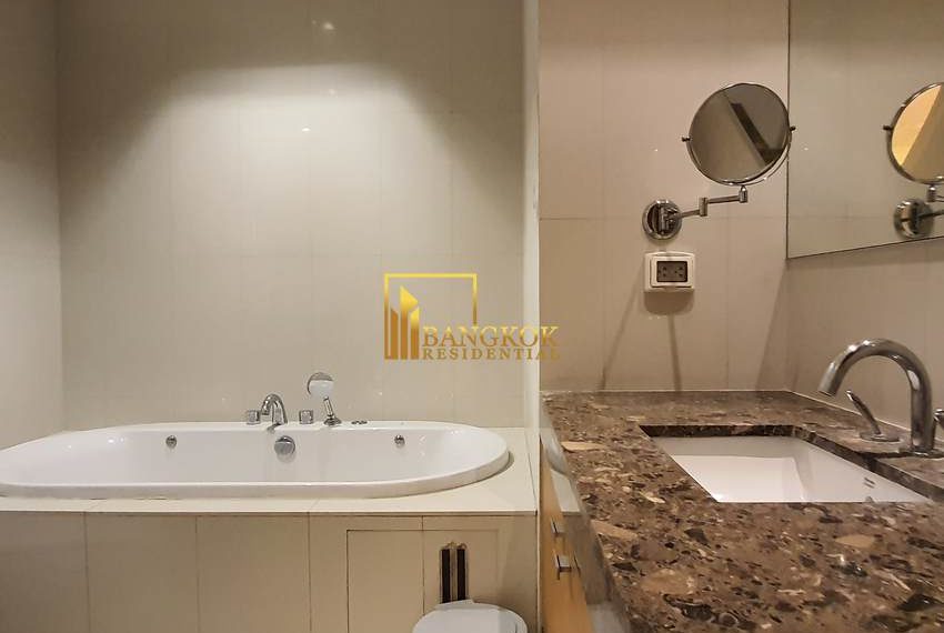 2 bedroom for rent phloen chit Athenee Residence 6759 image-16