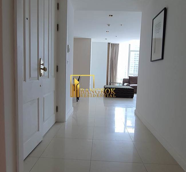 3 bed condo ruamrudee Athenee Residence 3388 image-09