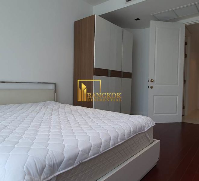 3 bed condo ruamrudee Athenee Residence 3388 image-17