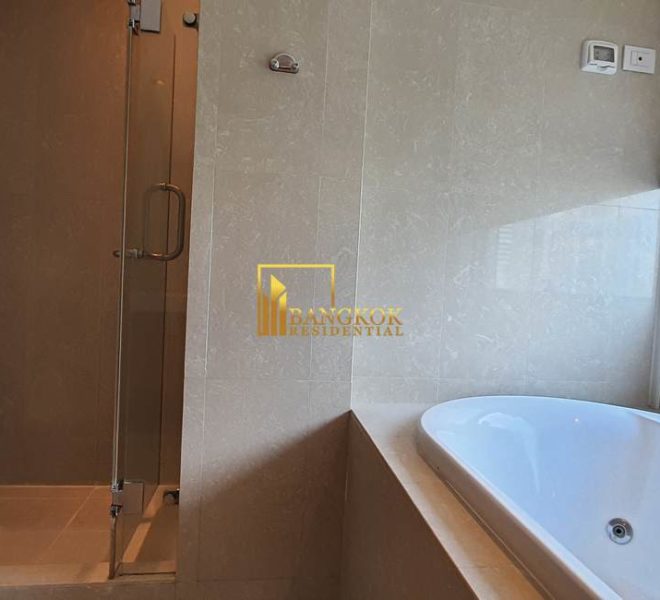 3 bed condo ruamrudee Athenee Residence 3388 image-24