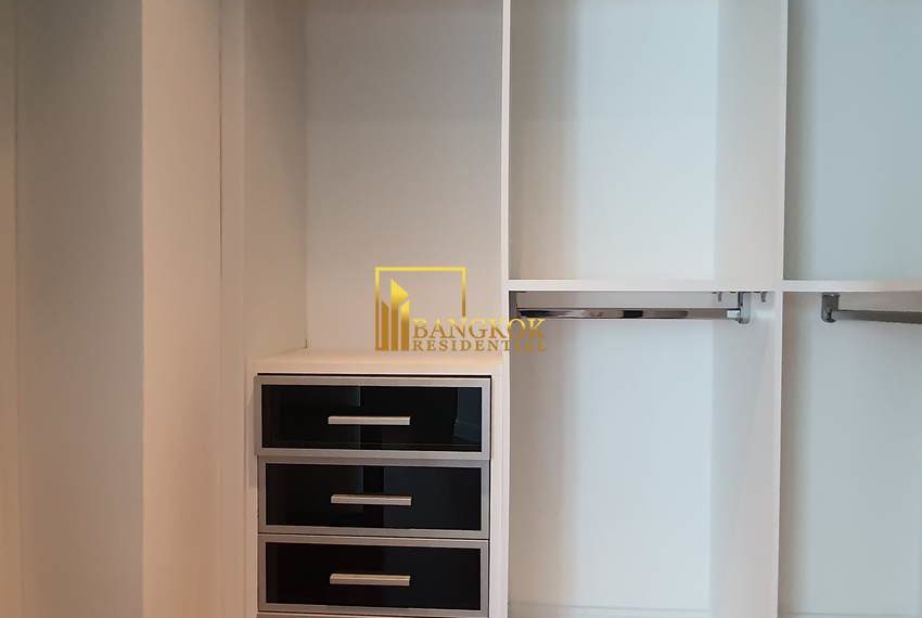3 bed condo ruamrudee Athenee Residence 3388 image-25