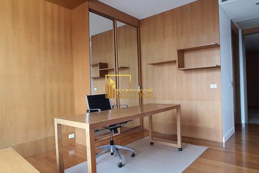3 bedroom silom The Royal Saladaeng 12923 image-07