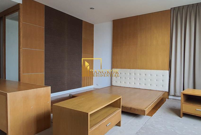 3 bedroom silom The Royal Saladaeng 12923 image-13