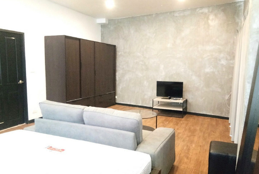 8799 Image-15