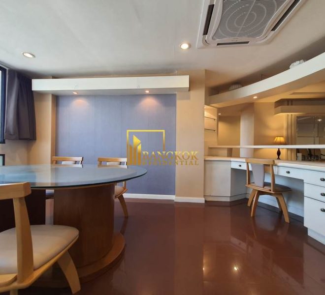pet friendly 3 bed condo for rent President Park 13003 image-04