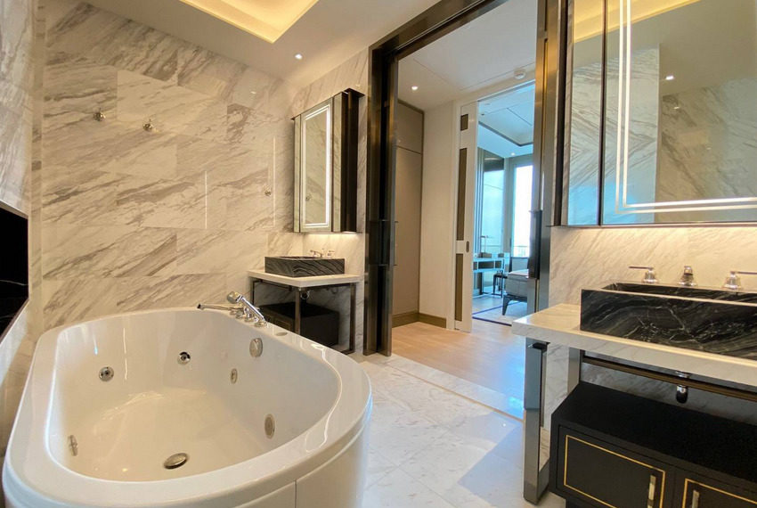 2 Bed Condo For Rent Mandarin Oriental 13072 Image-08