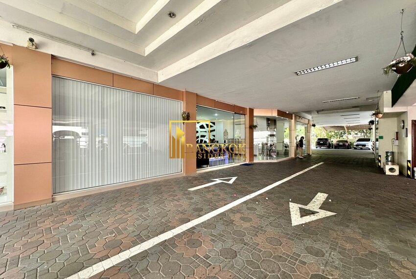 D H Grand Facilities Image-09