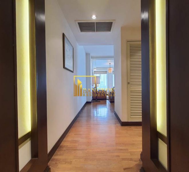 1 bedroom corner unit for rent Langsuan Ville 10732 image-01