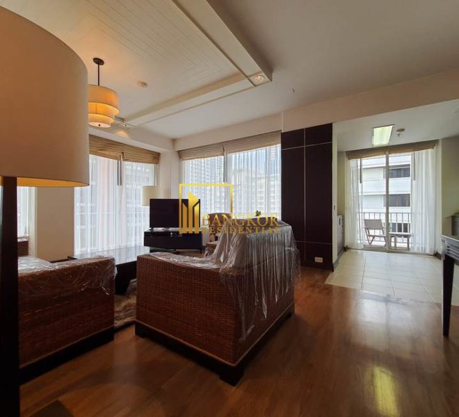 1 bedroom corner unit for rent Langsuan Ville 10732 image-03