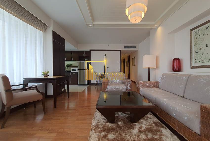 1 bedroom corner unit for rent Langsuan Ville 10732 image-06
