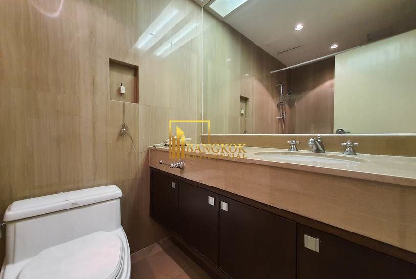 1 bedroom corner unit for rent Langsuan Ville 10732 image-14