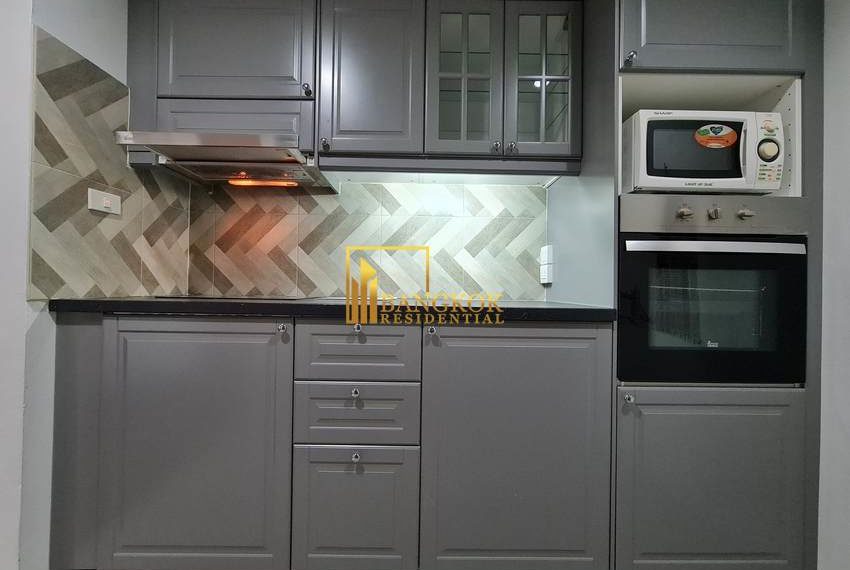 2 bed corner unit for rent sukhumvit 39 Baan Suanpetch 13324 image-06