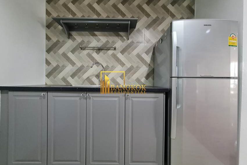 2 bed corner unit for rent sukhumvit 39 Baan Suanpetch 13324 image-07