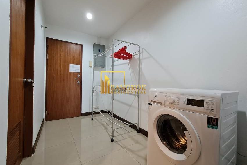 2 bed corner unit for rent sukhumvit 39 Baan Suanpetch 13324 image-09
