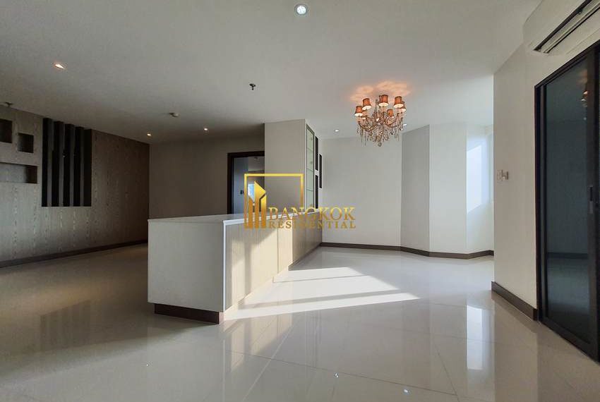 2 bed thonglor condo 55th Tower 11336 image-02