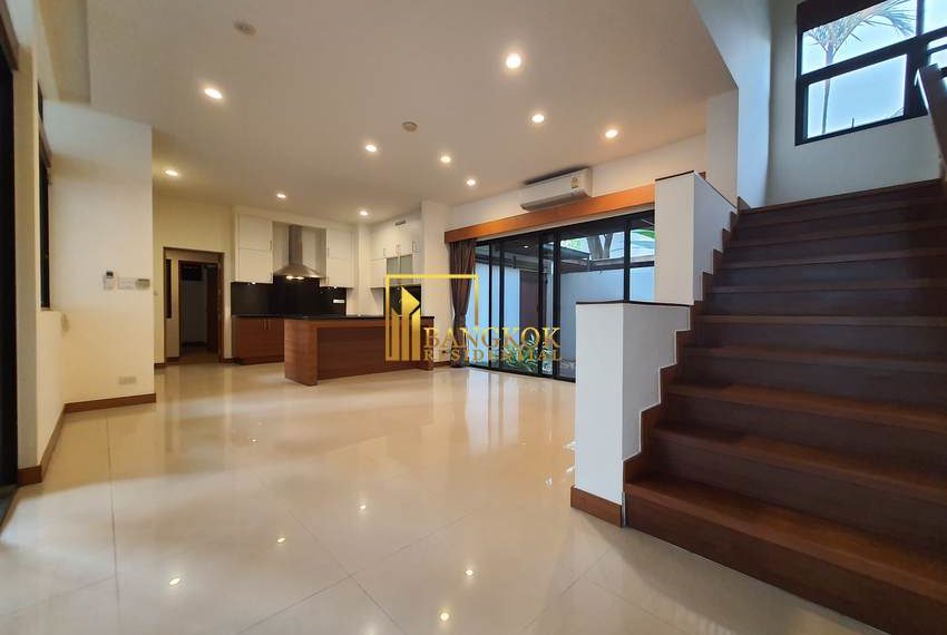 4 bed house thonglor Patsara Gardens 27761 image-04