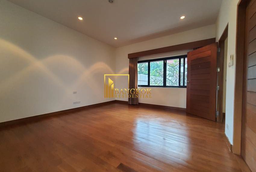 4 bed house thonglor Patsara Gardens 27761 image-14