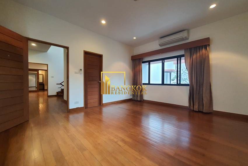 4 bed house thonglor Patsara Gardens 27761 image-15