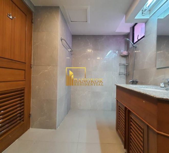 pet friendly 3 bed for rent President Park 13282 image-16