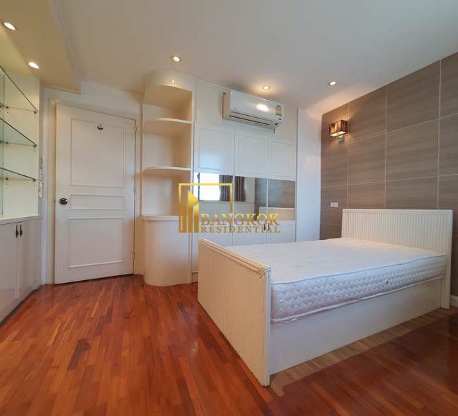 renovated 3 bed condo for rent President Park 13271 image-13