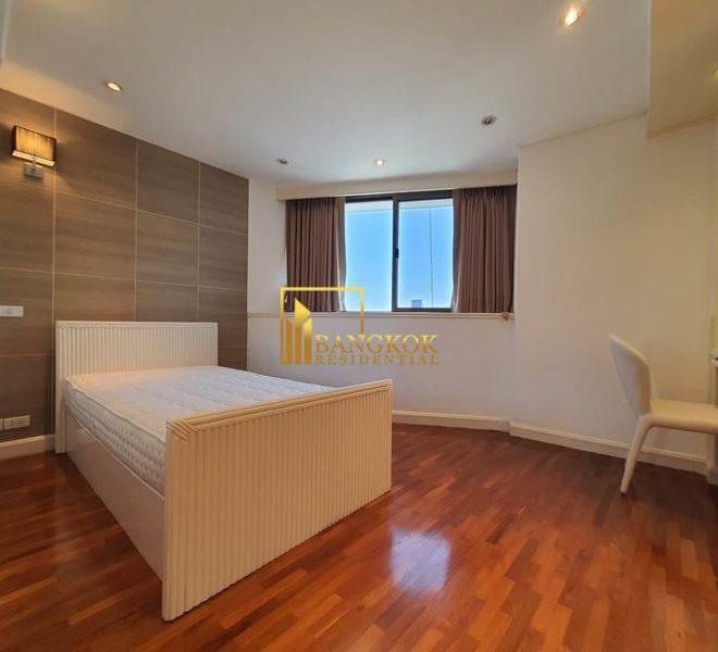 renovated 3 bed condo for rent President Park 13271 image-14