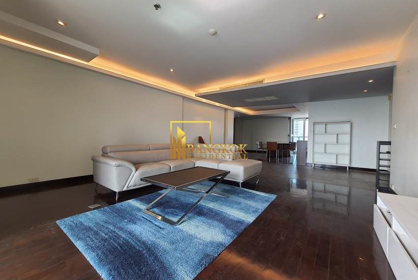 1 bed condo for rent Urbana Langsuan 2805 image-02