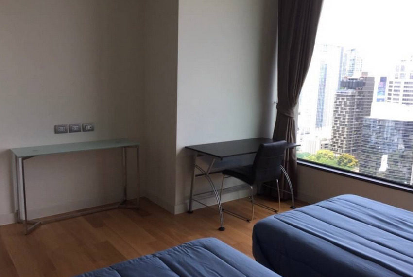 2 Bedroom Sindhorn Residence Langsuan 14410 Image-11