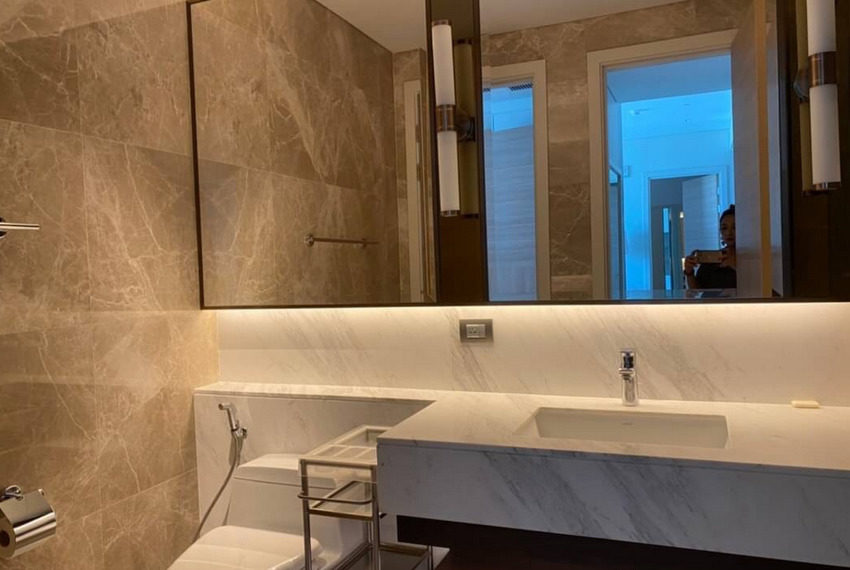 2 Bedroom Sindhorn Residence Langsuan 14410 Image-13