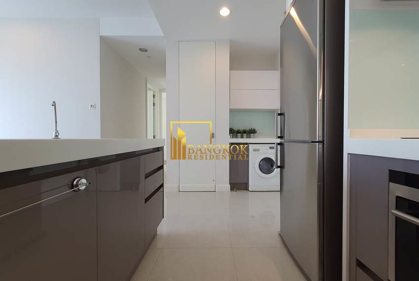 2 bed condo chidlom Q Langsuan 2803 image-07