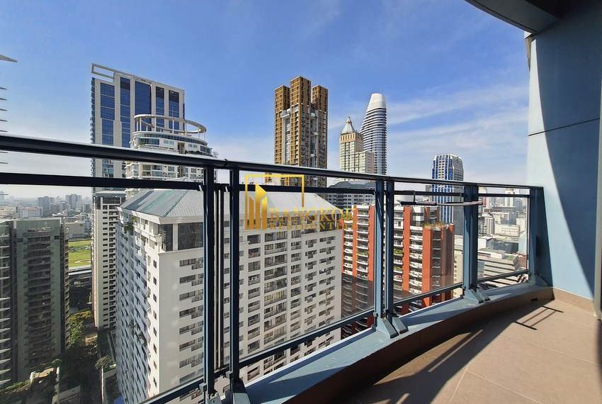 2 bed condo chidlom Q Langsuan 2803 image-08