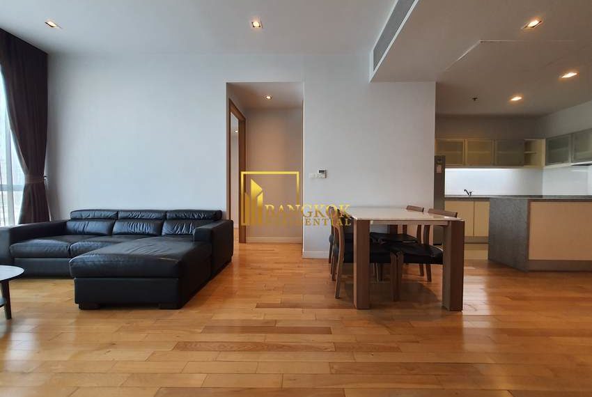 2 bed condo for rent asoke Millennium Residence 12999 image-02