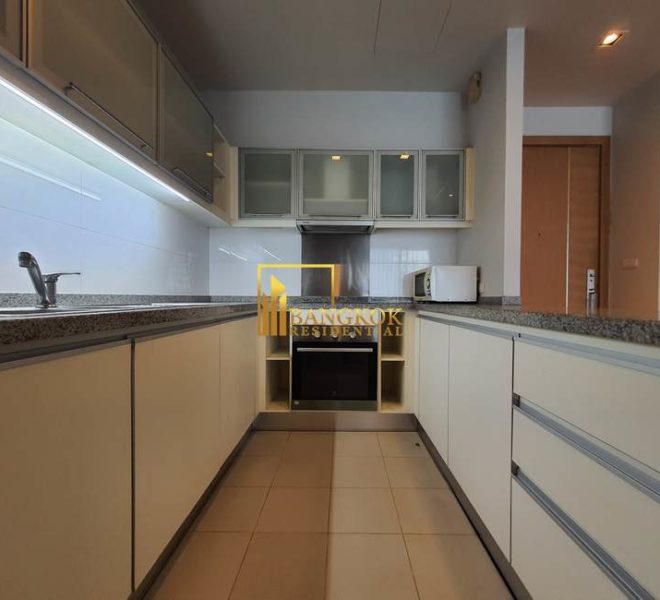 2 bed condo for rent asoke Millennium Residence 12999 image-05