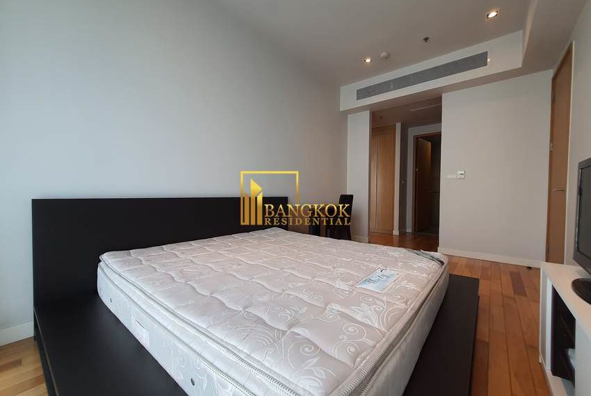 2 bed condo for rent asoke Millennium Residence 12999 image-09