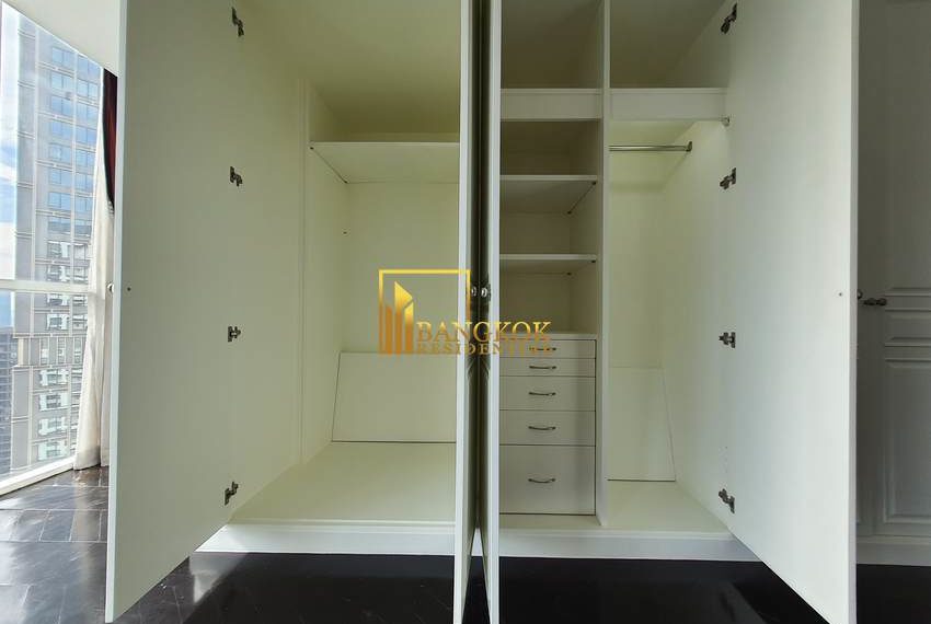2 bed condo for rent chidlom Urbana Langsuan 2598 image-24