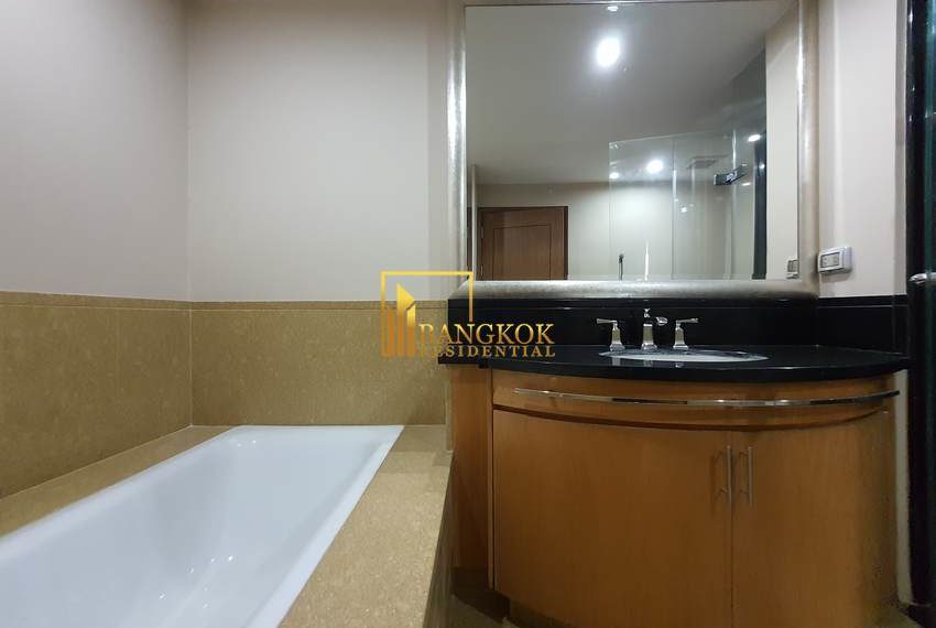 2 bed condo for rent near bts sathorn Ascott Sky Villa 14427 image-11