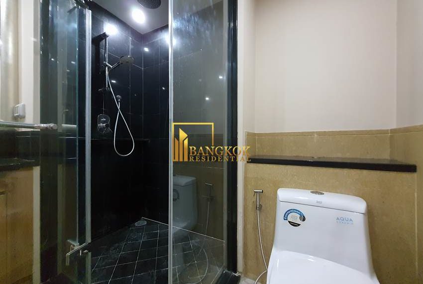 2 bed condo for rent near bts sathorn Ascott Sky Villa 14427 image-12